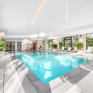 Golden Tulip Lyon Ouest Techlid & Hotel